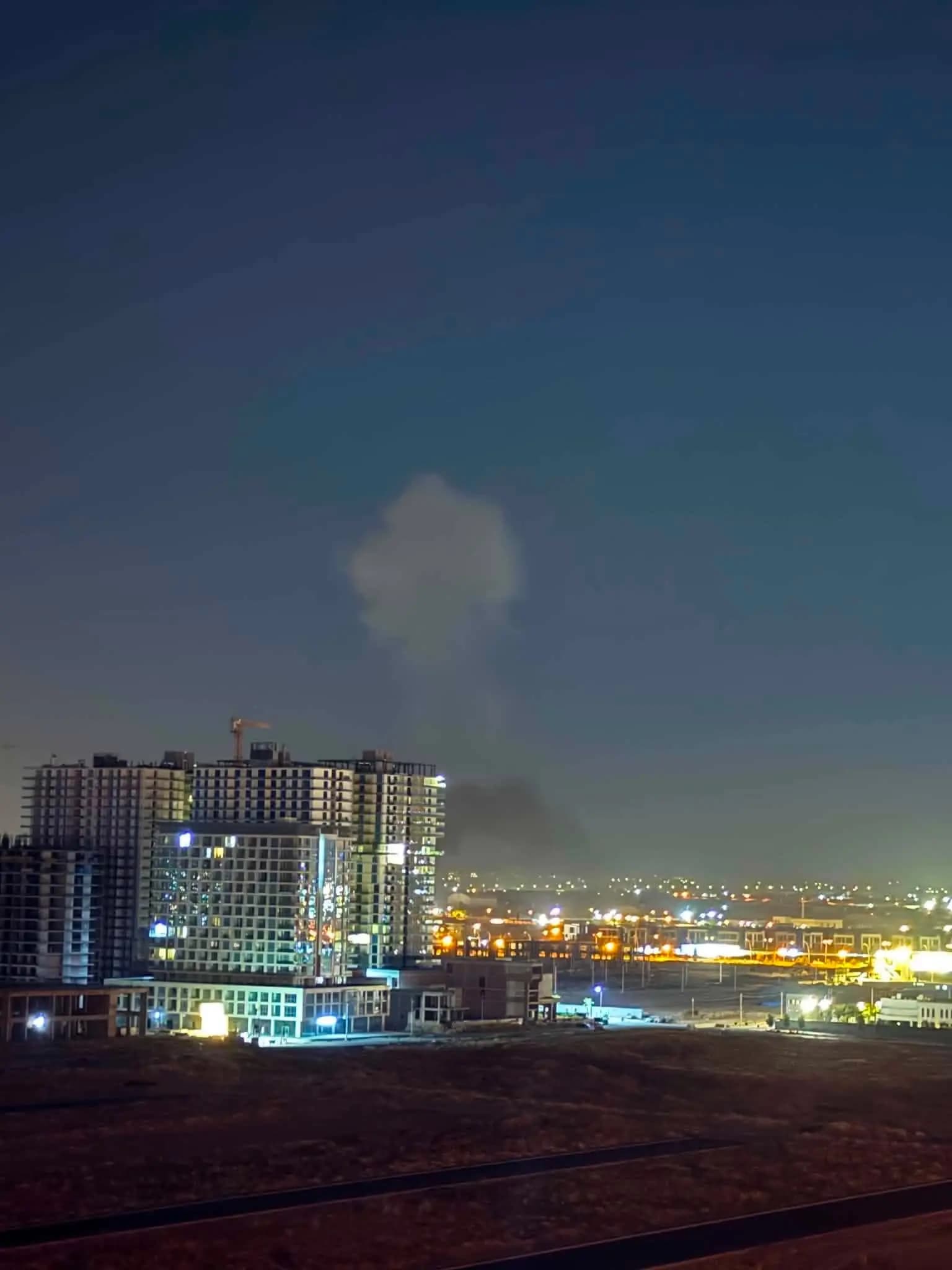 Erbil semalarında bir İHA'nın önlenmesi ardından dumanlar yükseliyor Foto: Rûdaw'a özel gönderildi
