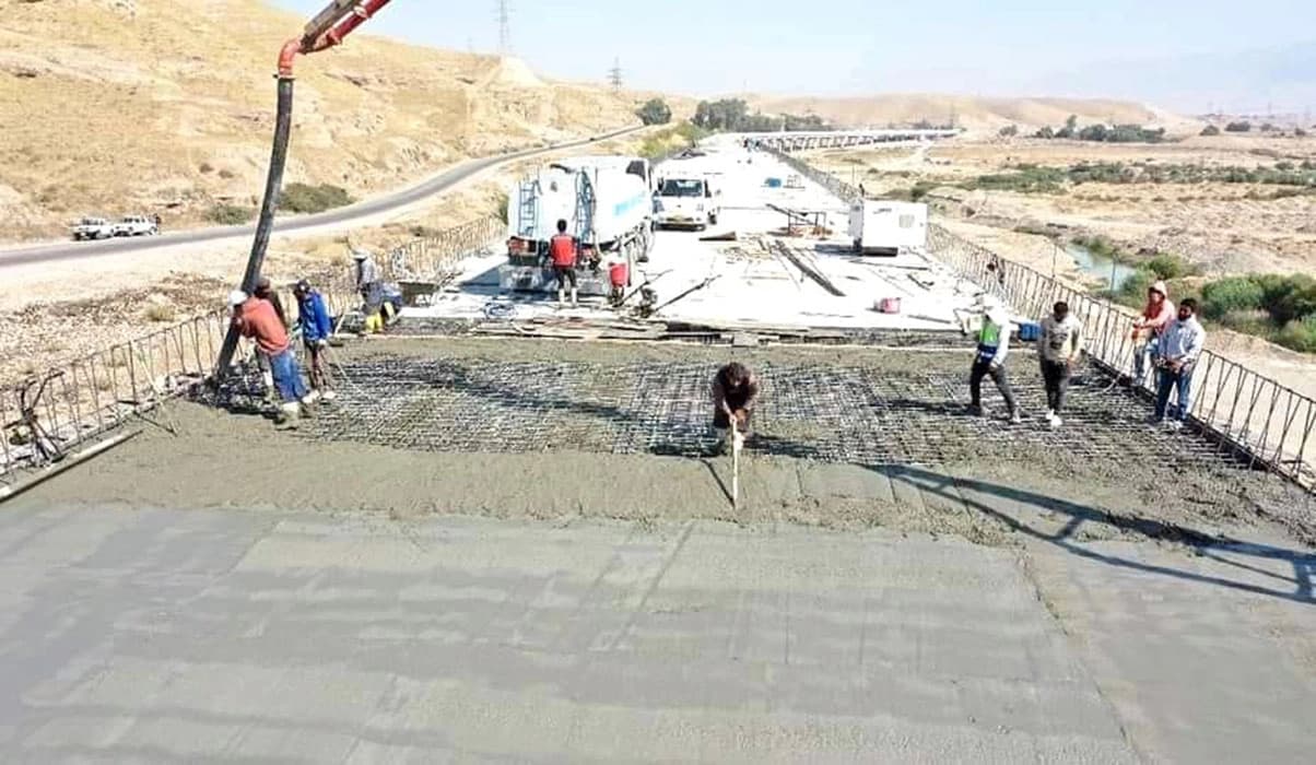 کارکردن لە پڕۆژەیەکی رێگەوبان لە سنووری ئیدارەی گەرمیان