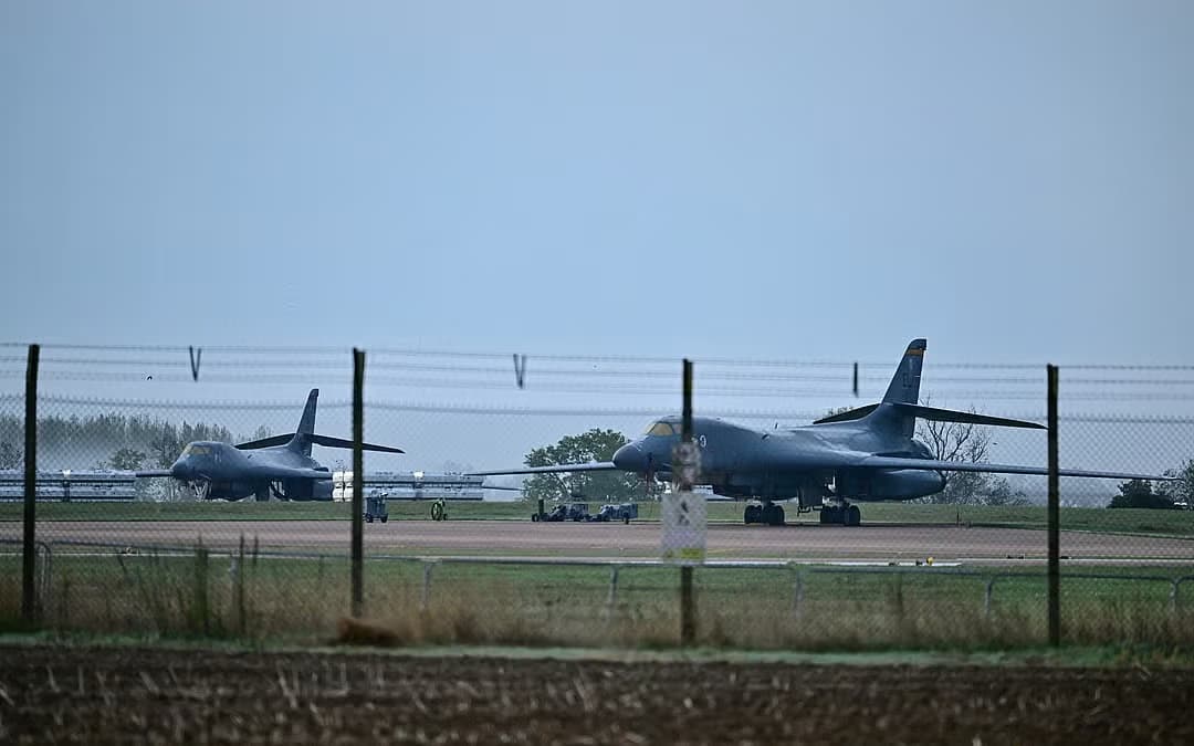 US Air Force bombers sit on the tarmac at RAF Fairford, south-west England. Photo: AFP
