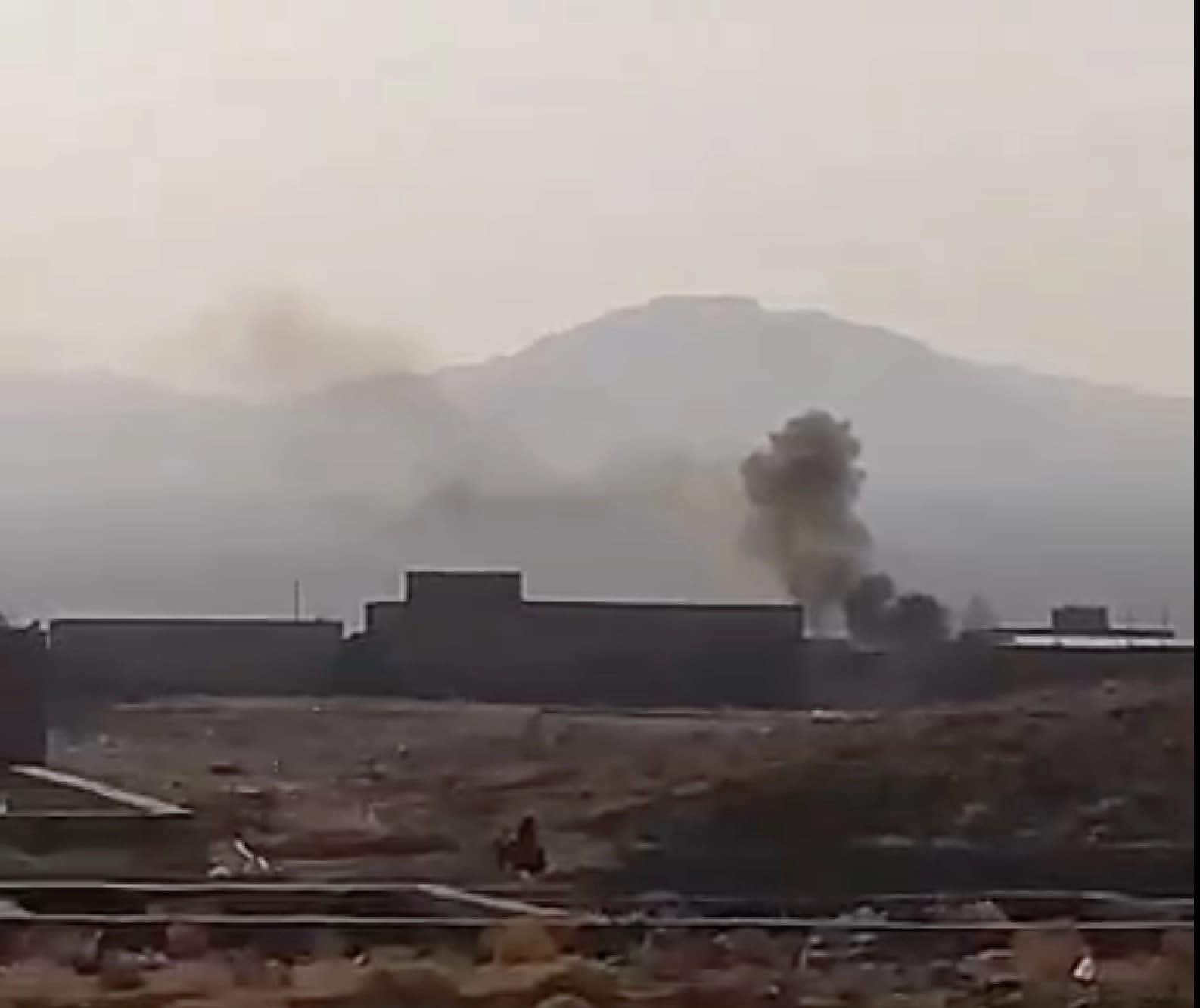 Heavy gunfire in residential areas of Zahedan. Photo: Haalvsh/screengrab
