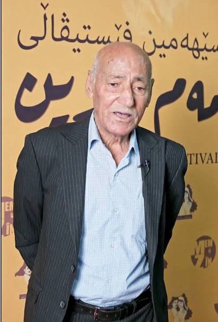 جەلیل کاکەوەیس، نووسەر و چیرۆکنووسی کورد