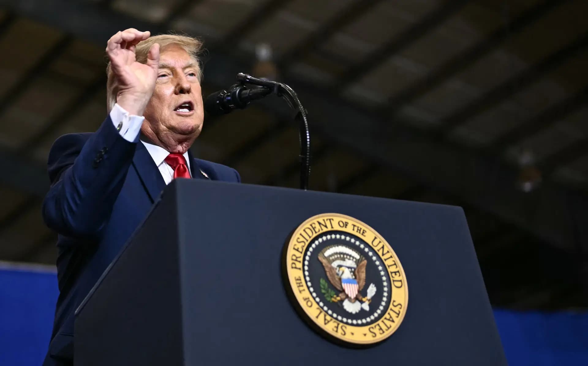 Trump: Îran ji bo bilindkirina bihayê petrolê her tiştî dike