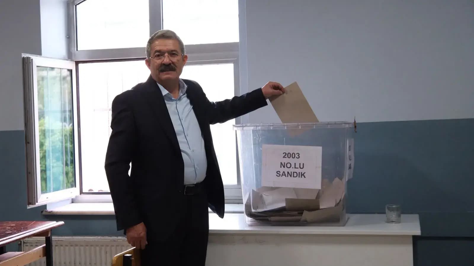 Necdet Takva di hilbijartinên Odeya Bazirganiyê ya Wanê de bi ser ket