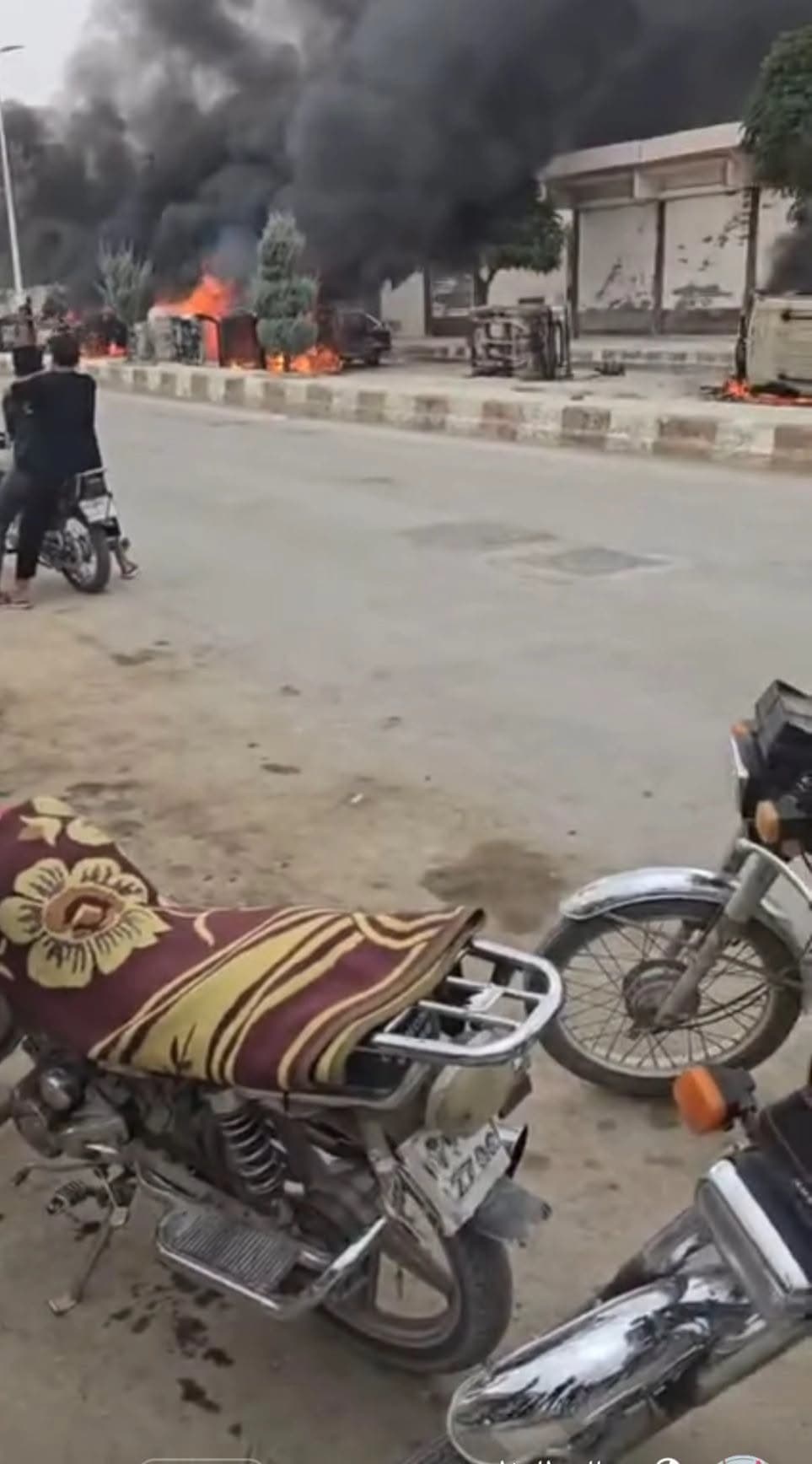 محاصرة 100 عائلة كوردية داخل مبنى مديرية المنطقة في كري سبي