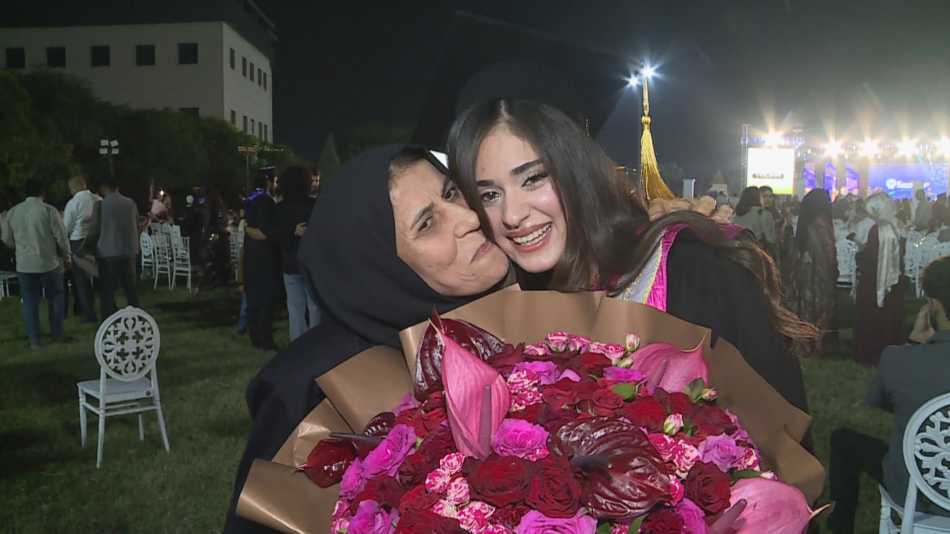 ئاهەنگی دەرچووانی زانکۆی نۆڵج؛ بەخشینی ئۆتۆمبێلێک و دامەزراندنی یەکەمەکان
