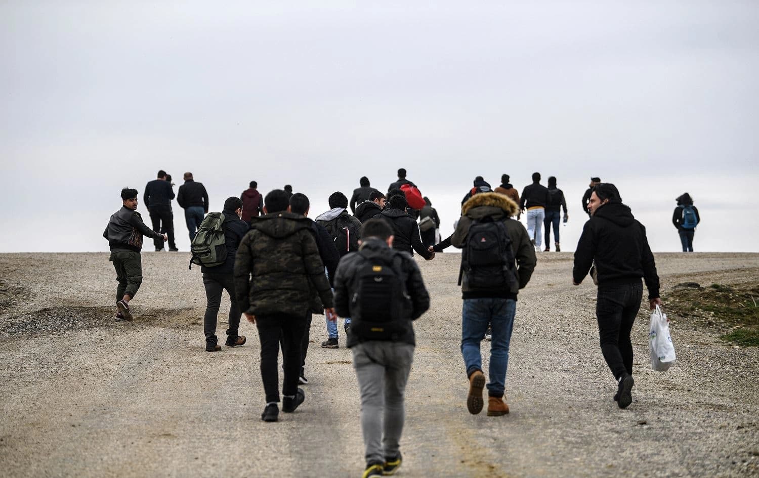EU calls on Turkey to adhere to deal as Ankara opens EU borders